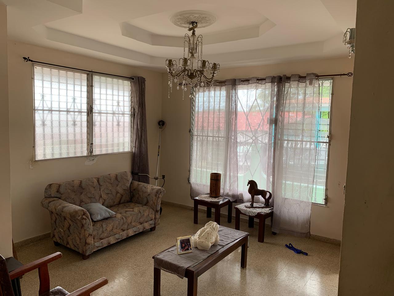 Sala principal de la casa en venta en Las Lomas, La Chorrera